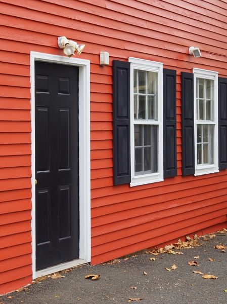 Cost of Red Vinyl Siding Installation in Snohomish