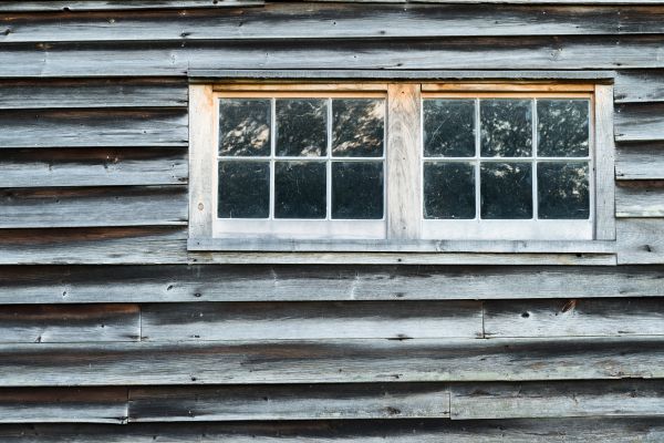Barn Wood Siding Installation in Snohomish