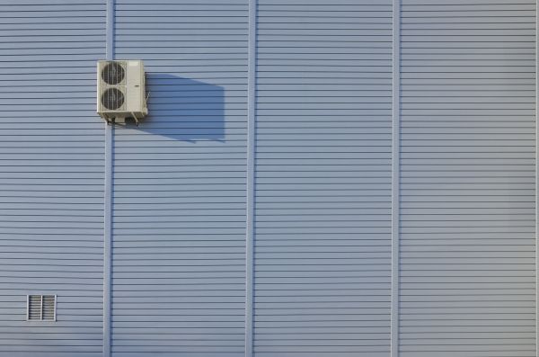 Flat Metal Siding Installation in Snohomish