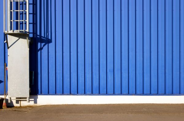 Ribbed Metal Siding Repair in Snohomish
